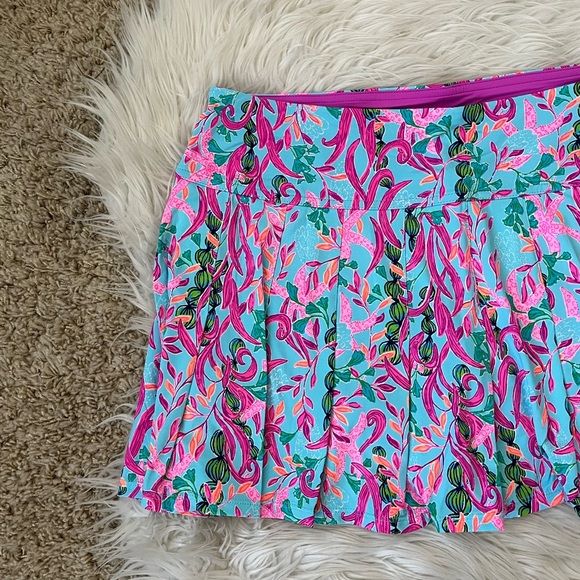 {Lilly Pulitzer} Luxletic® Annora Skort in Multi Seaweed Samba - Women’s Medium - Picture 5 of 15